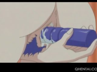 Έφηβος/η hentai κούκλα λήψη ένα μεγάλο dildo επάνω σε αυτήν μικρό μουνί