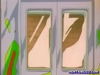 Moczenie wetpussy hentai brutalnie pieprzony w the pociąg