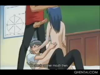 Hentai gangbang com fundo garganta e duplo penetração