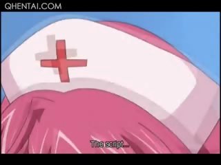 Erótico pechugona hentai enfermera stripped y follada por despertado