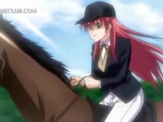 Naken sedusive animen rödhårig i hårdporr animen scener