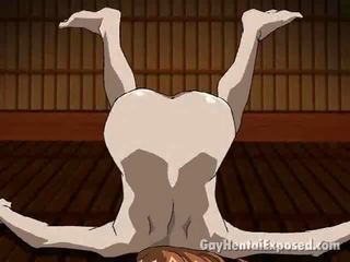 Muscolo bodied manga omosessuale kicking un minuscolo bellimbusto e scopata suo gazoo difficile